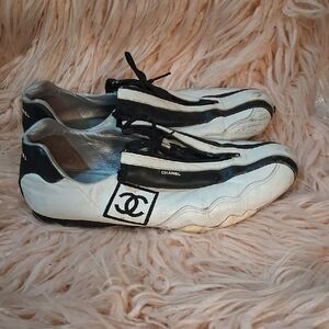 CHANEL Vintage Y2K Monochrome Athletic Sneakers Size 38 1/2